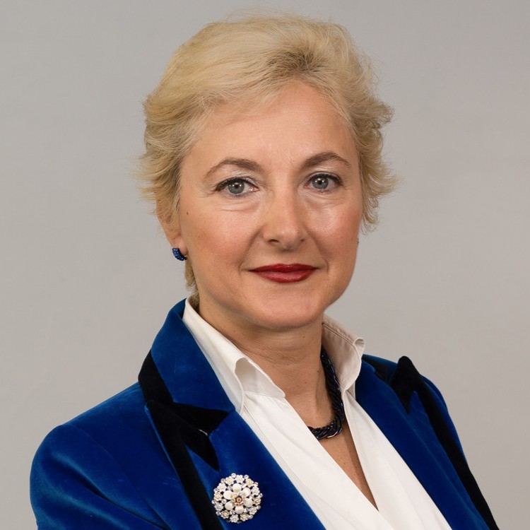 Gloria Mugica Conde